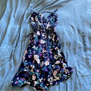 Socialite floral knee length wrap dress - worn once XS
